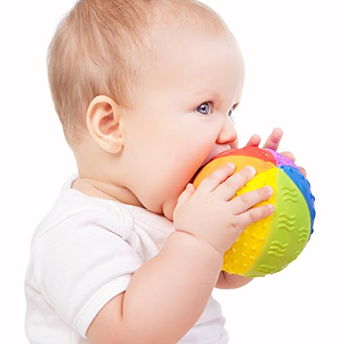 Greifball für Babys aus natürlichen Materialien