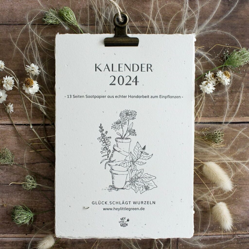 Kalender aus Saatpapier zum Einpflanzen als alternatives Geschenk